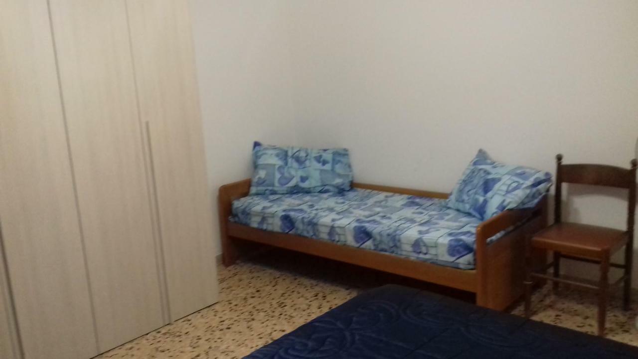 App Sul Lungomare Lägenhet San Benedetto del Tronto Exteriör bild