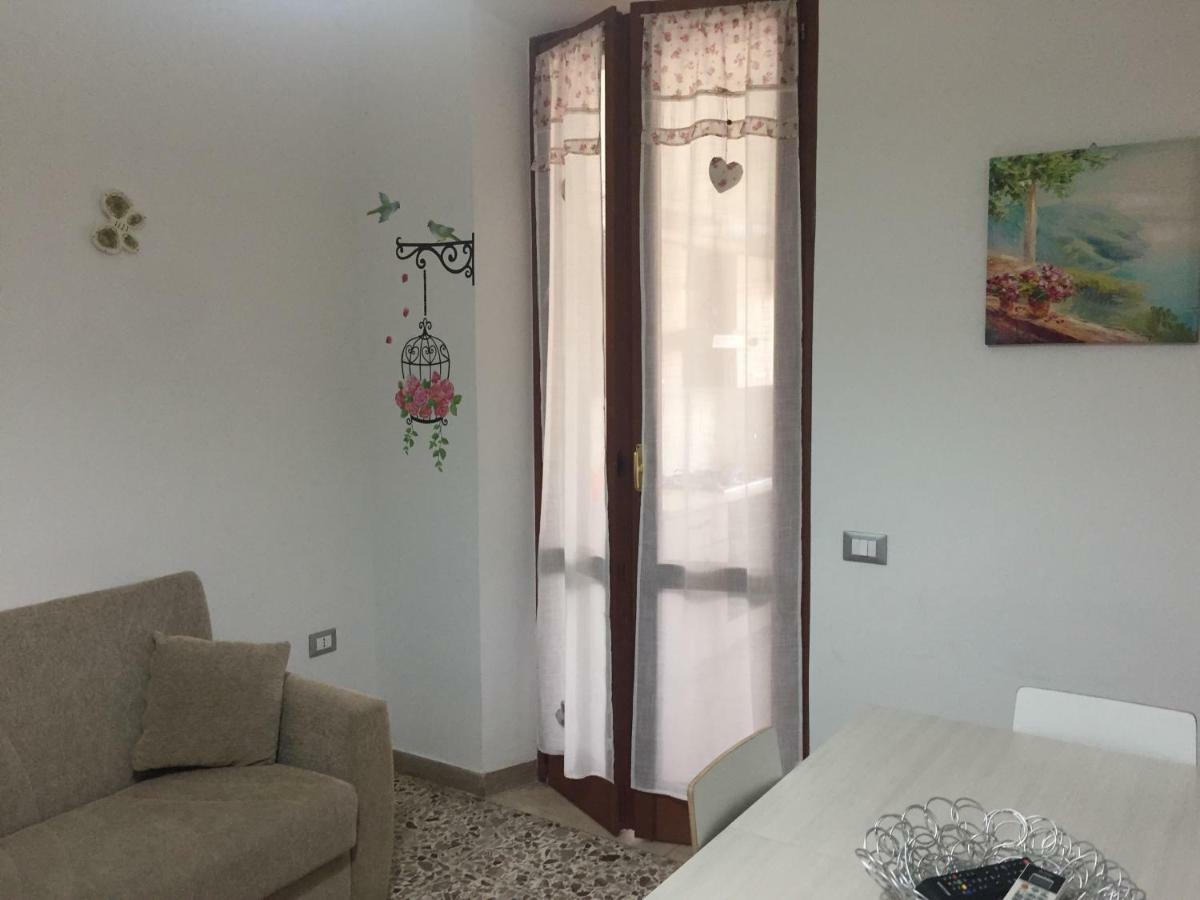 App Sul Lungomare Lägenhet San Benedetto del Tronto Exteriör bild